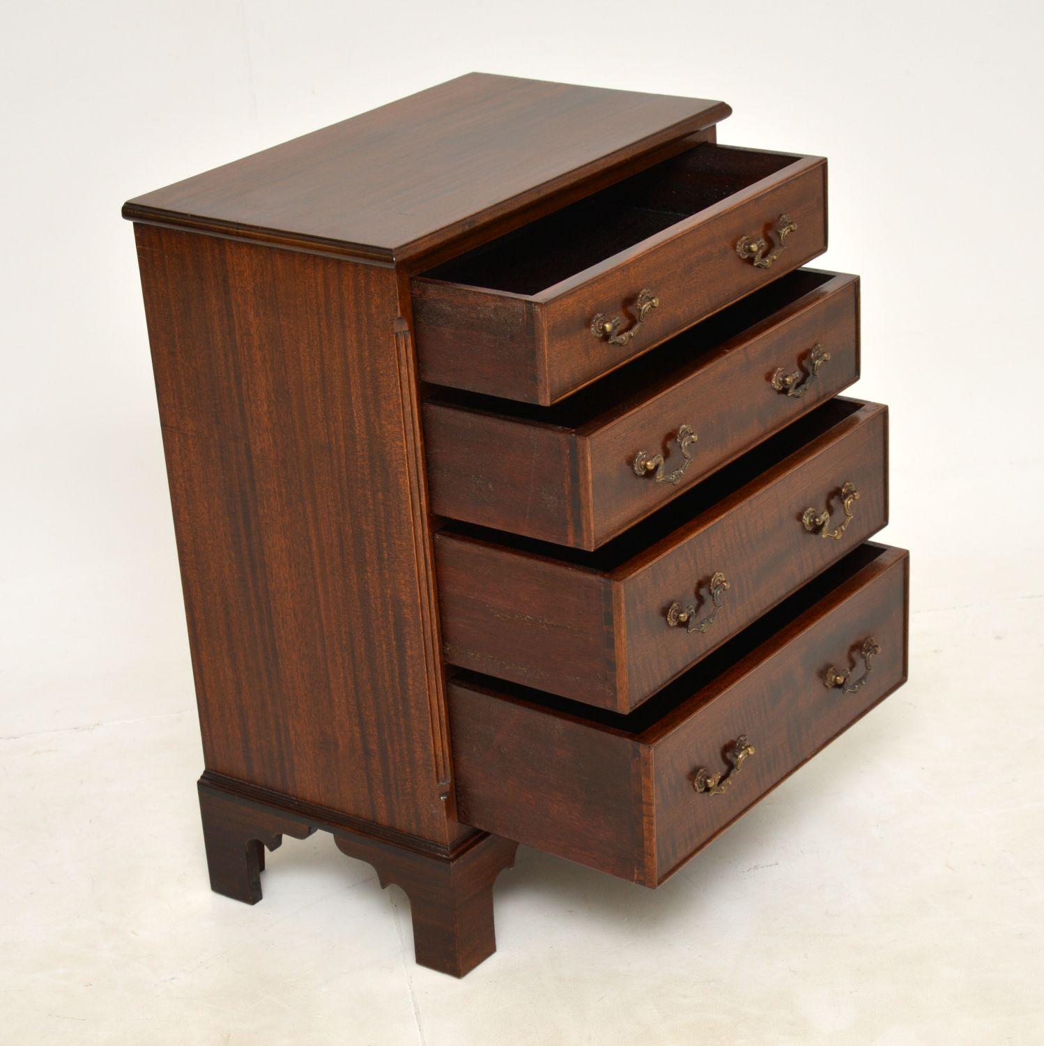 Mid-20th Century Antique Georgian Style Chest of Drawers