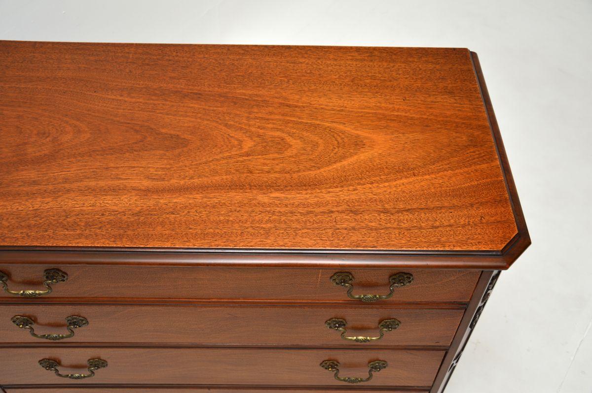 Legno Antico cassettone in stile georgiano in vendita