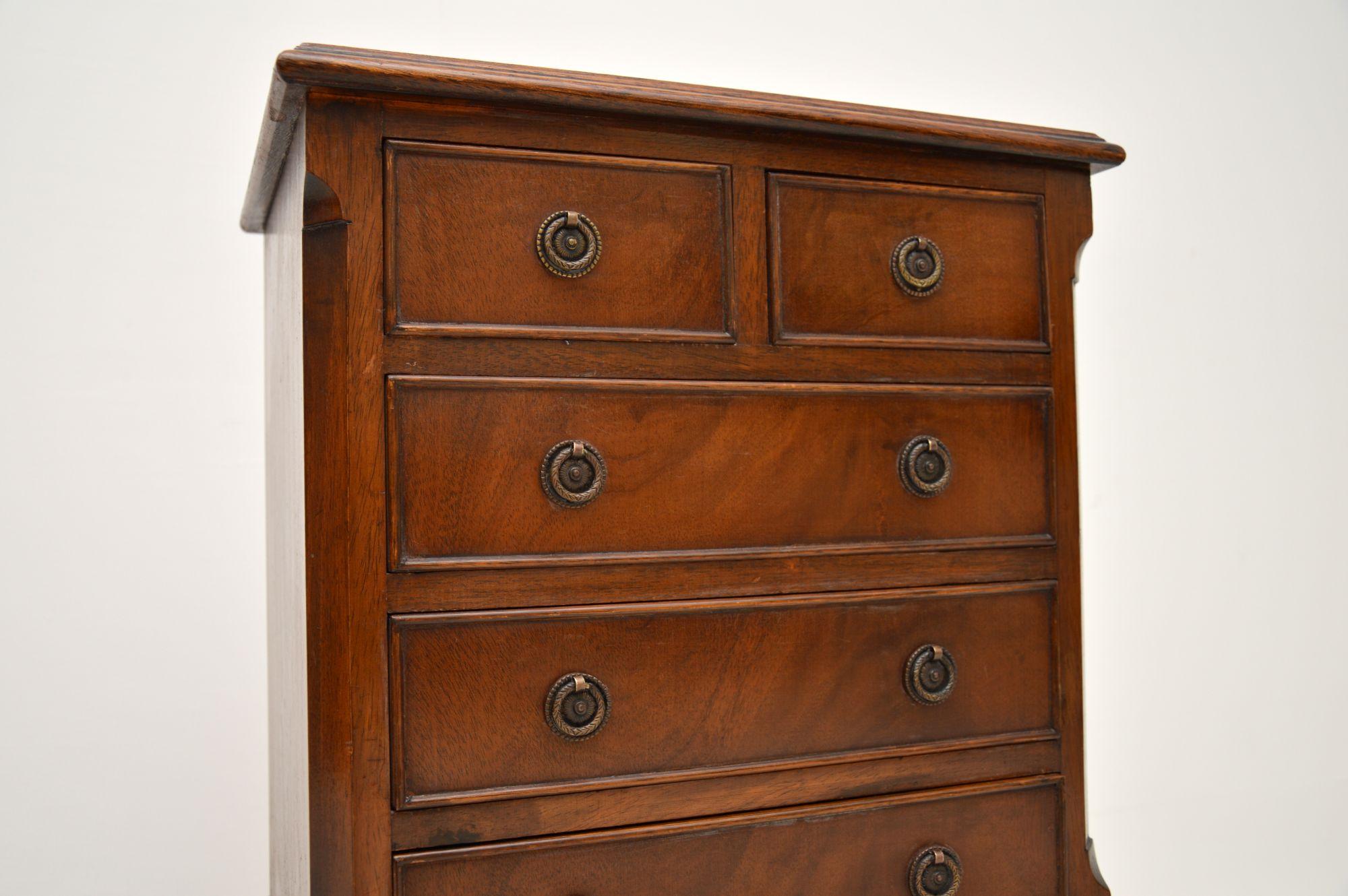 Antique Georgian Style Chest of Drawers 2
