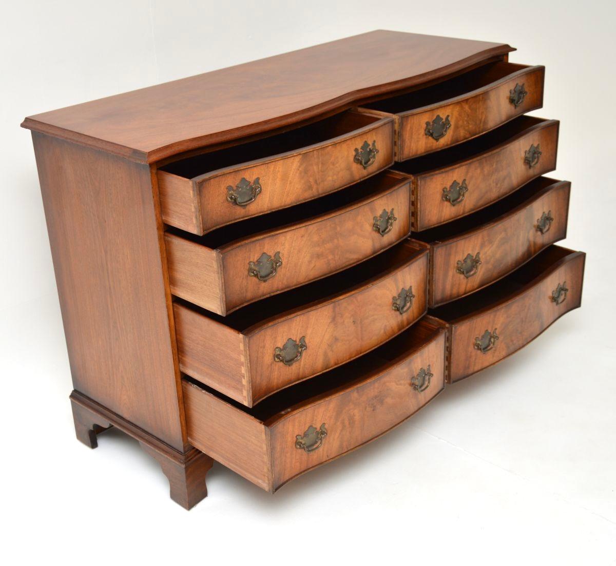 British Antique Georgian Style Chest of Drawers / Sideboard For Sale