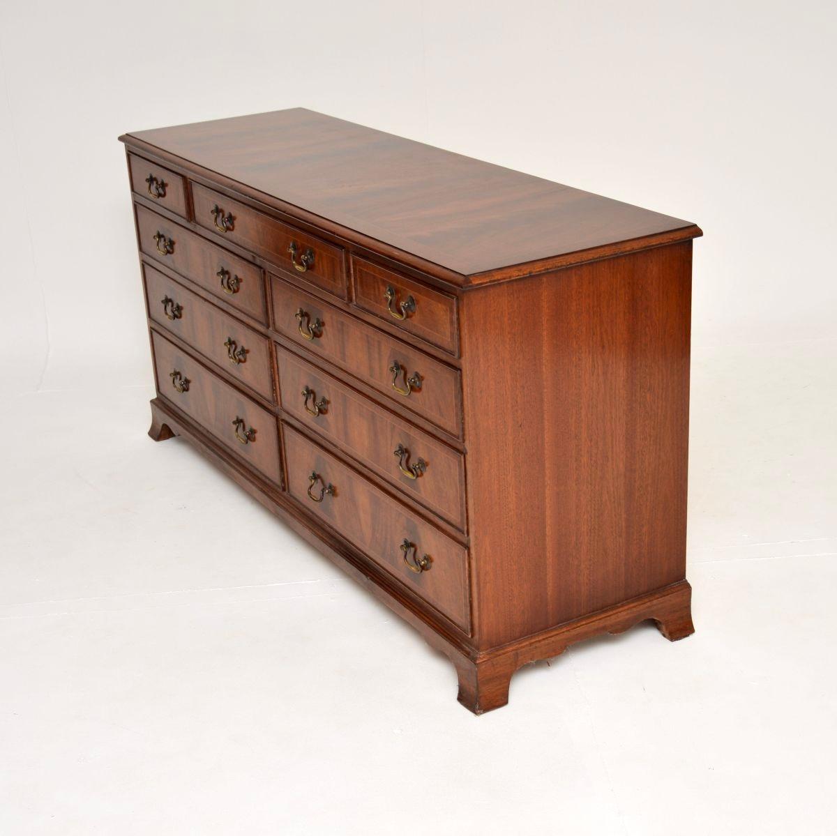 Antica cassettiera / credenza in stile georgiano In condizioni buone in vendita a London, GB