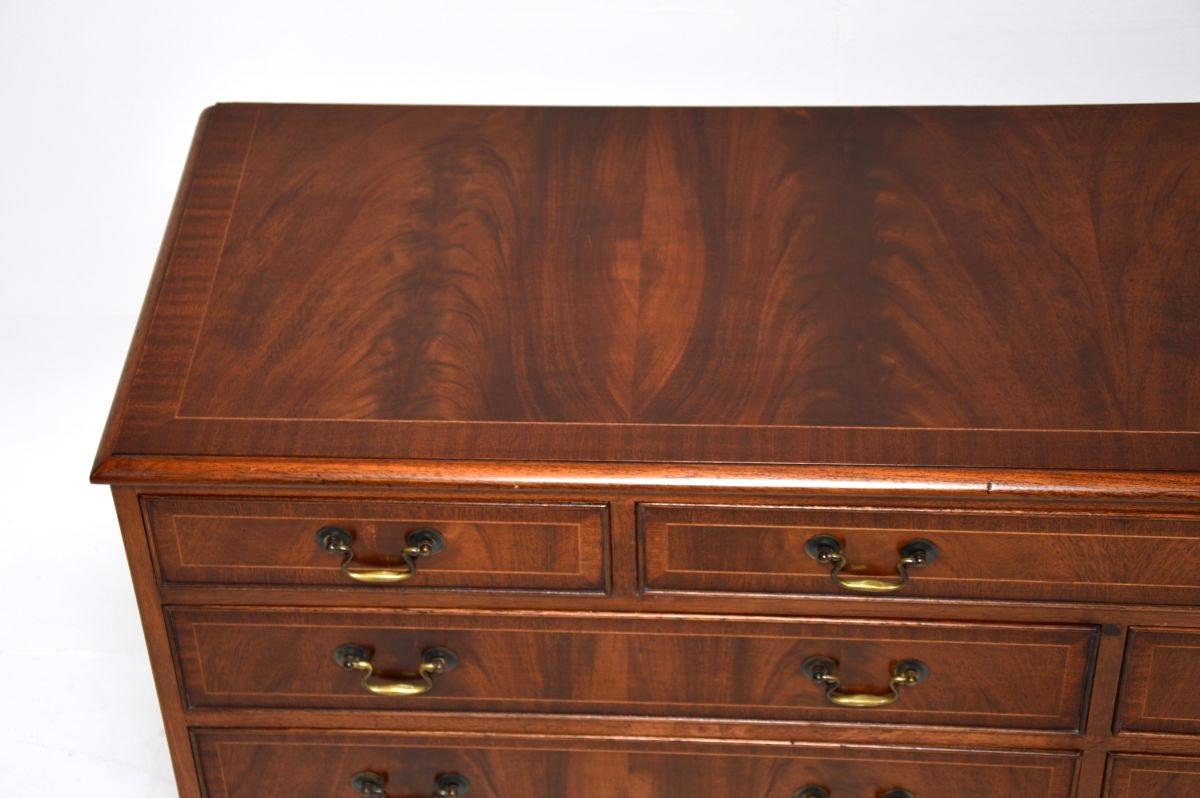 Legno Antica cassettiera / credenza in stile georgiano in vendita
