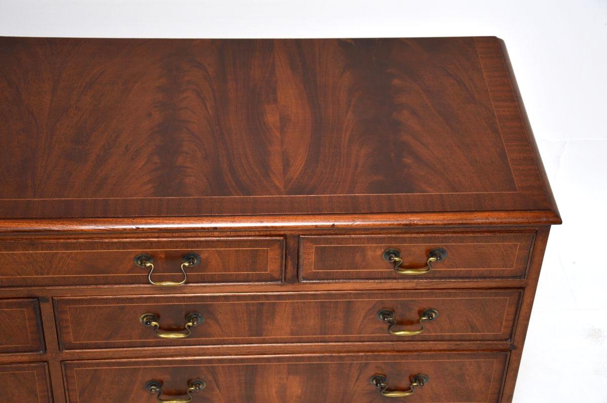 Antica cassettiera / credenza in stile georgiano in vendita 1