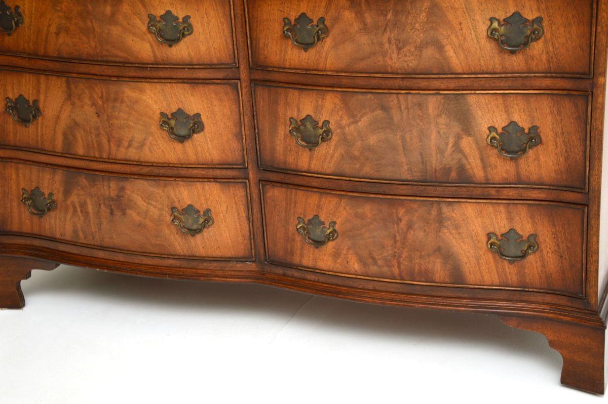 Antique Georgian Style Chest of Drawers / Sideboard For Sale 2