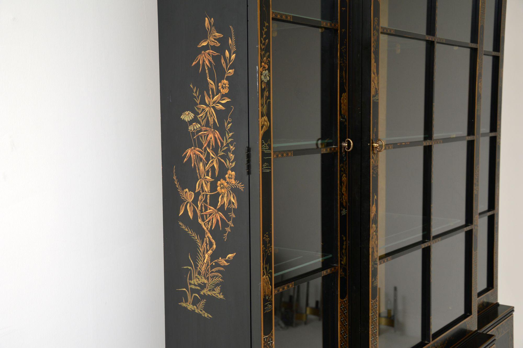 Antique Georgian Style Chinoiserie Breakfront Bookcase 7