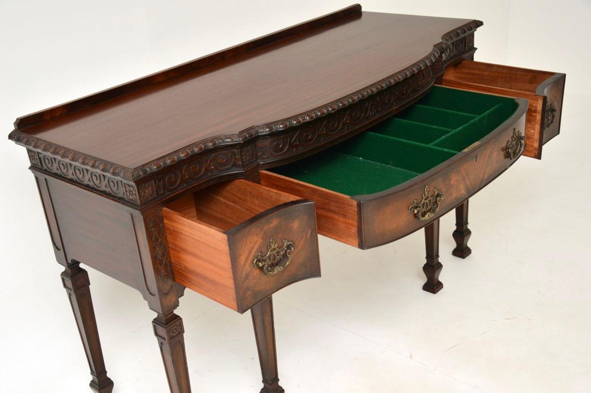 Antique Georgian Style Console / Server Table For Sale 1