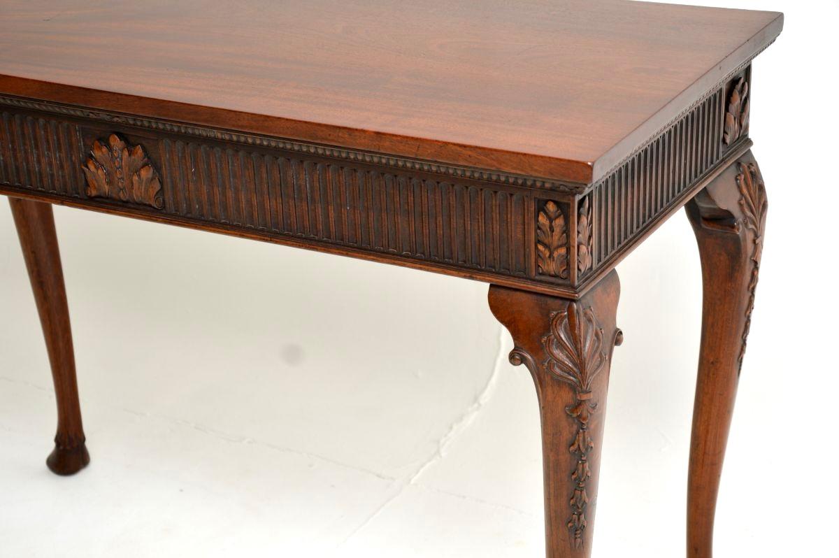 Console / Table d'appoint ancienne de style géorgien en vente 3