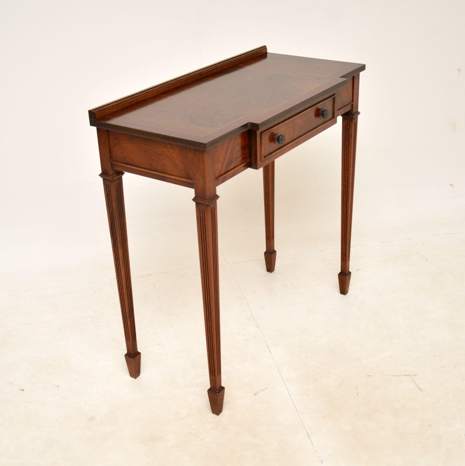 British Antique Georgian Style Console Side Table