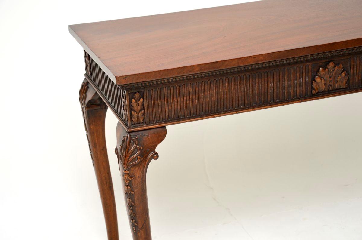 Console / Table d'appoint ancienne de style géorgien en vente 2