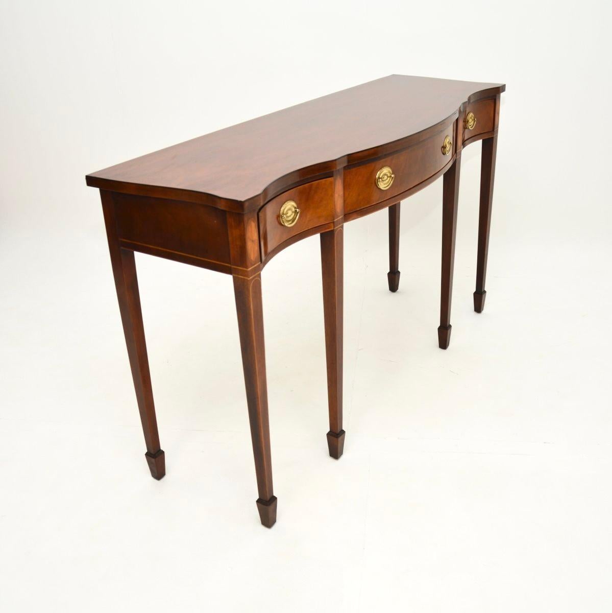 Mesa consola antigua de estilo georgiano Georgiano en venta