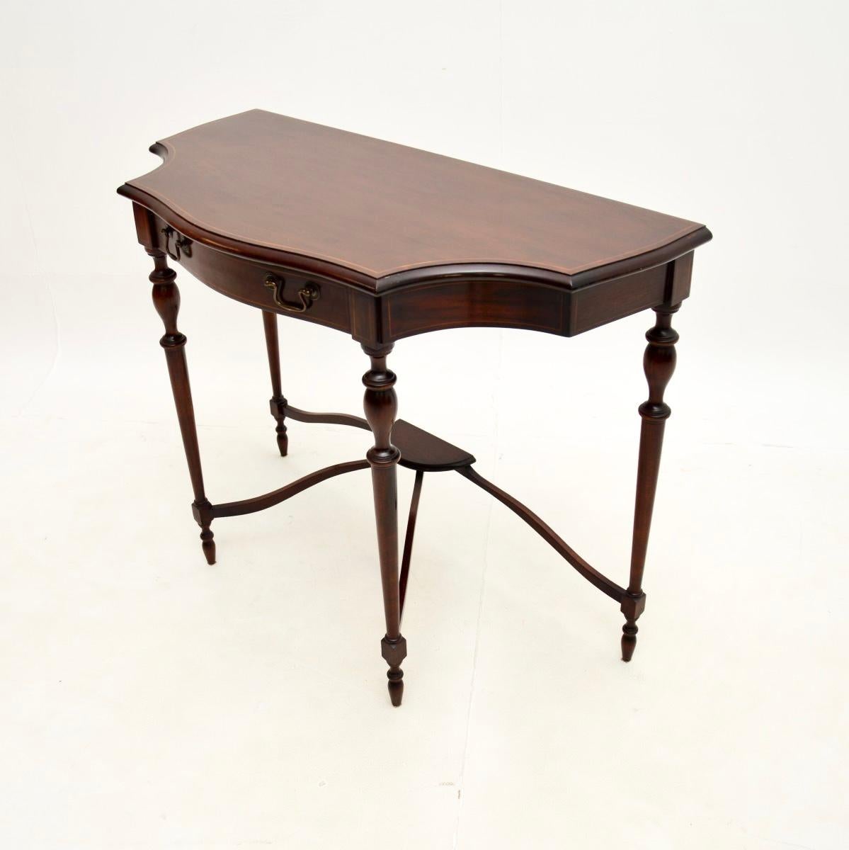 Mid-20th Century Antique Georgian Style Console Table For Sale