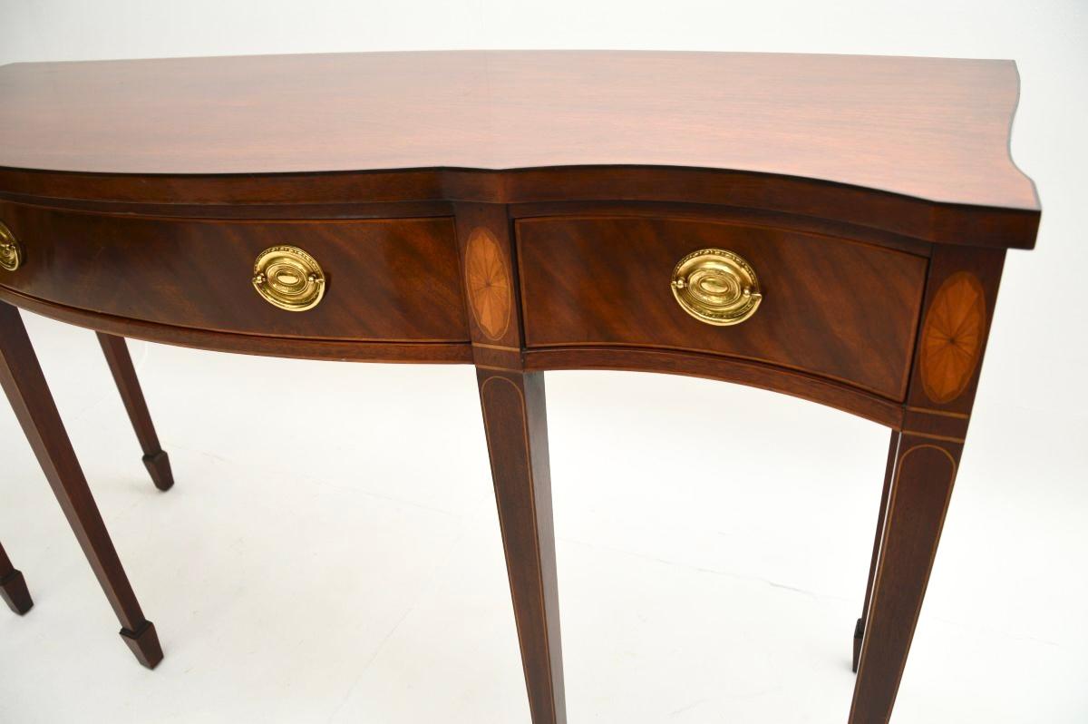 Mesa consola antigua de estilo georgiano en venta 2