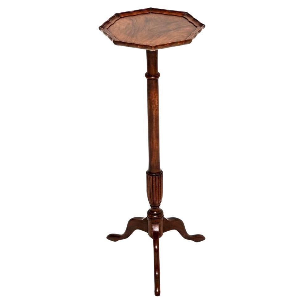 Antique Georgian Style Figured Walnut Side Table / Stand For Sale