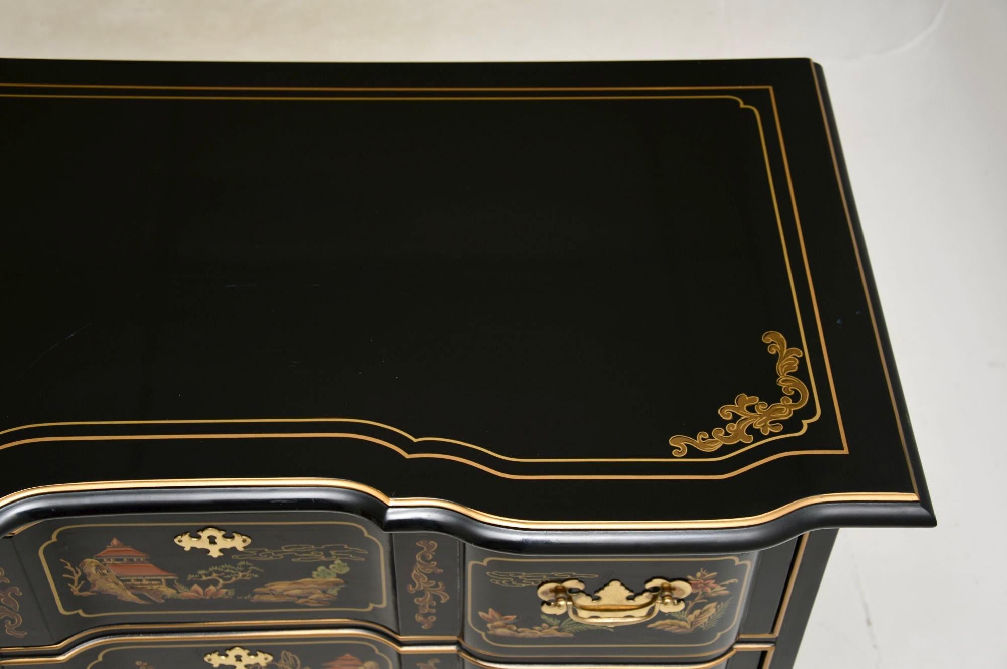 Antique Georgian Style Lacquered Chinoiserie Chest of Drawers 1