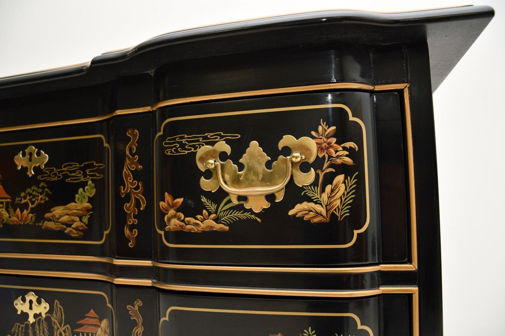 Antique Georgian Style Lacquered Chinoiserie Chest of Drawers 3