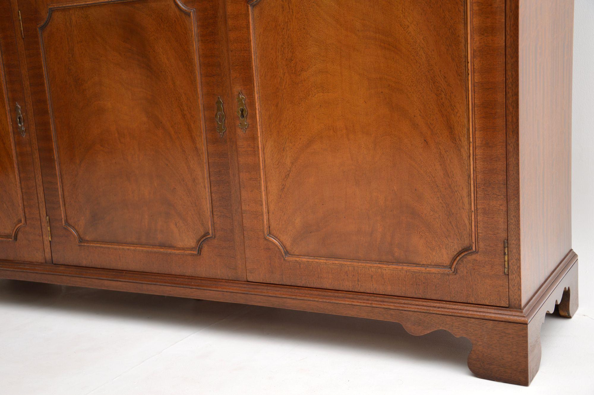 Antique Georgian Style Large Mahogany Bookcase 3