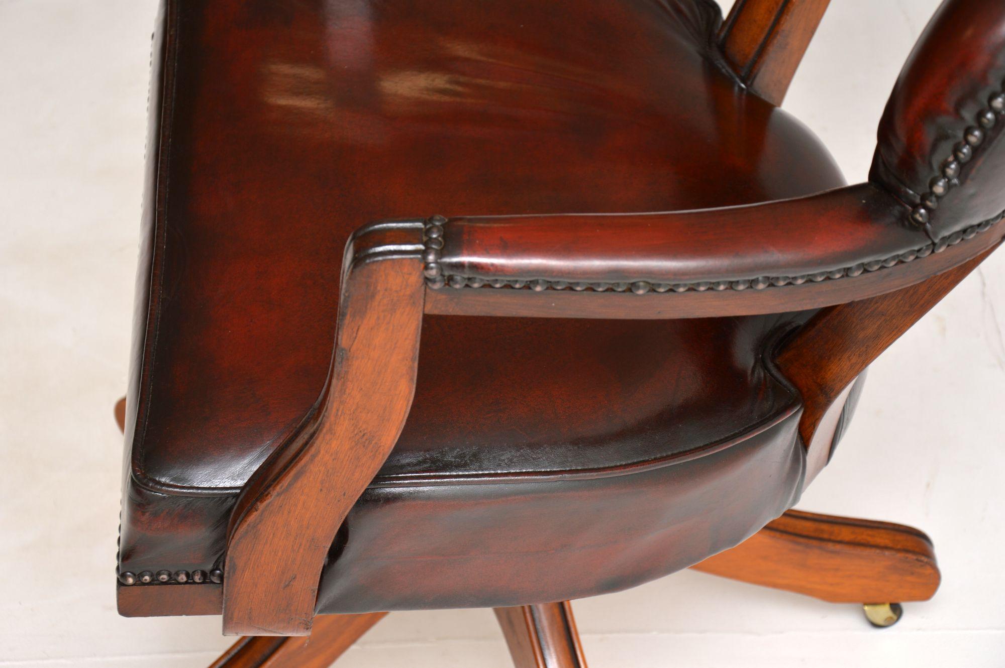 Antique Georgian Style Leather Swivel Desk Chair 1