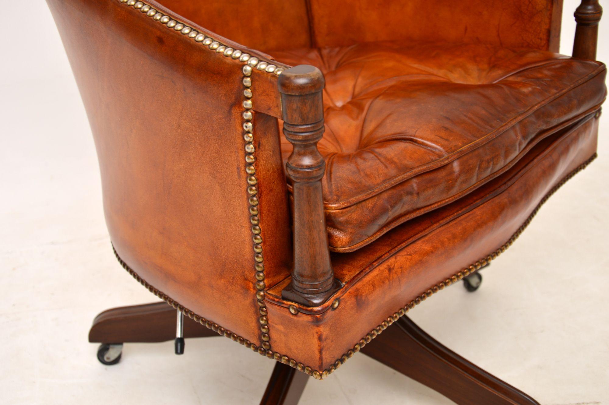 Antique Georgian Style Leather Swivel Desk Chair 3