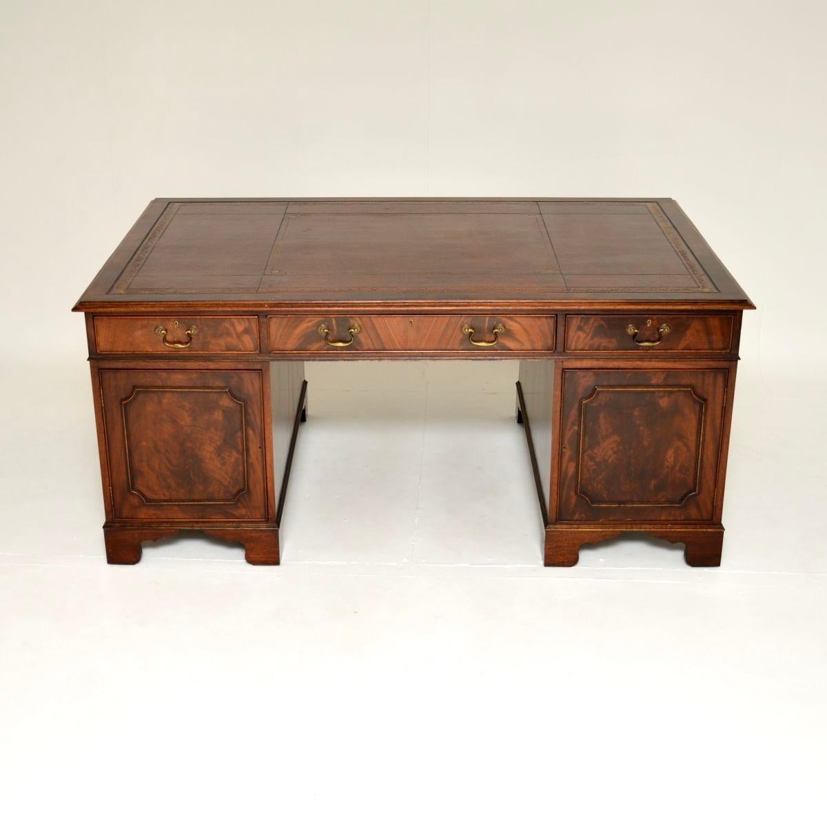 British Antique Georgian Style Leather Top Partners Desk For Sale