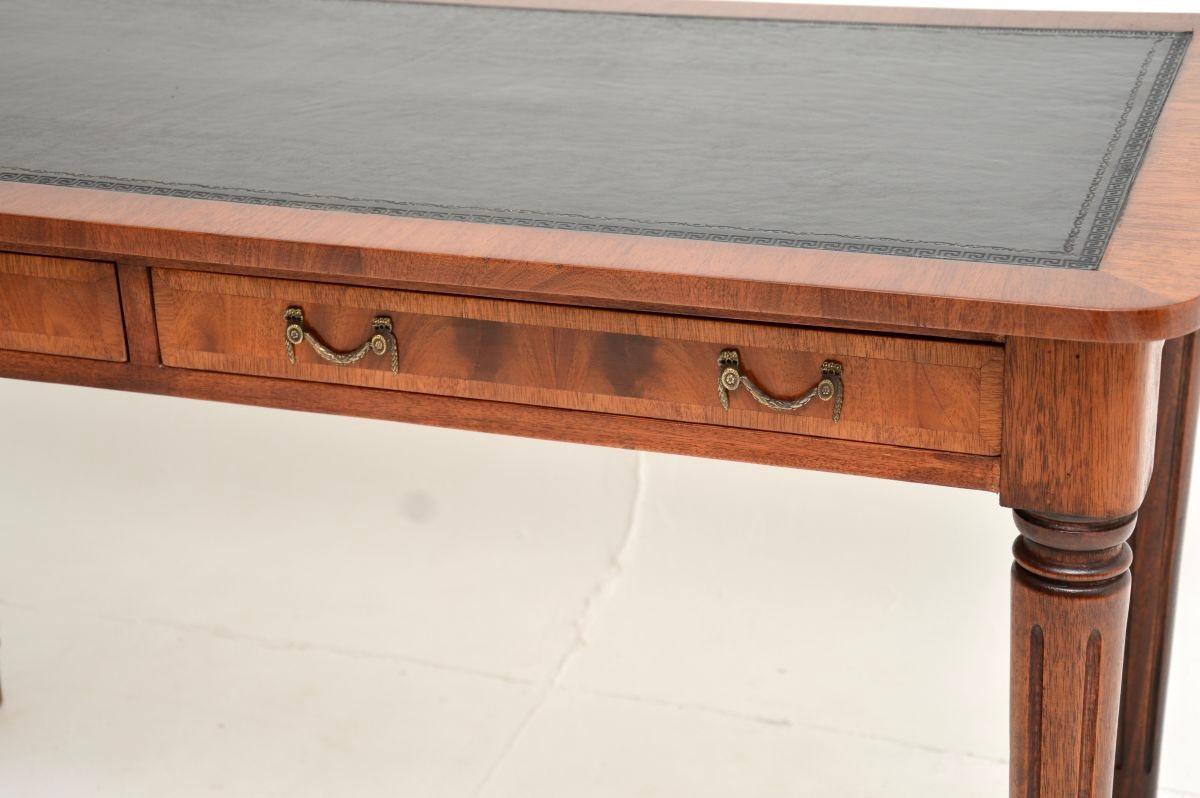 Antique Georgian Style Leather Top Writing Table / Desk For Sale 4