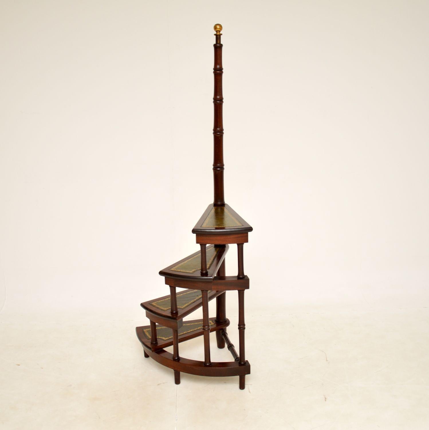 A superb set of antique library steps in the Georgian style. They were made in England, and date from around the 1950’s.

The quality is fantastic, they are very useful for reaching high shelves, and also make great side tables / decorative items.