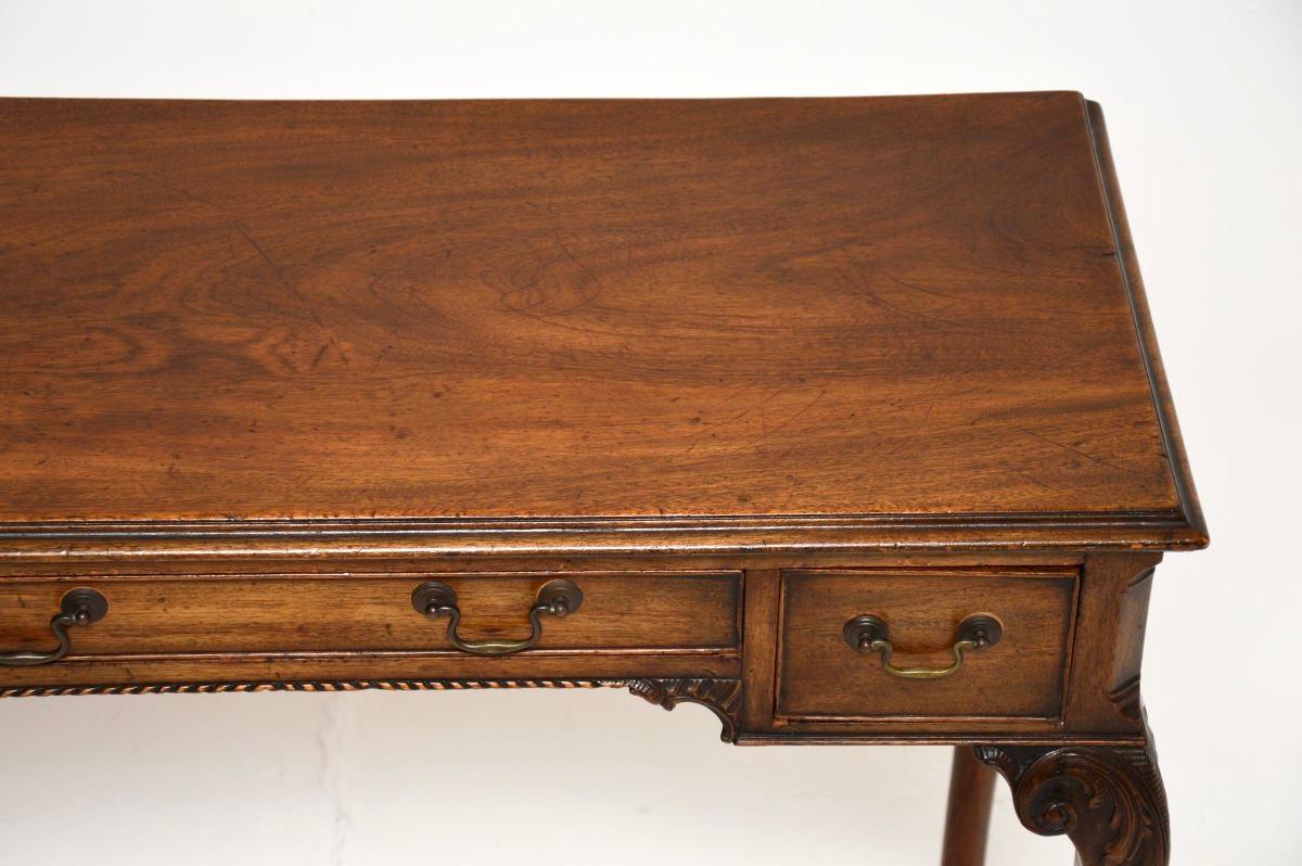 Antiguo  Consola baja estilo georgiano en venta 2