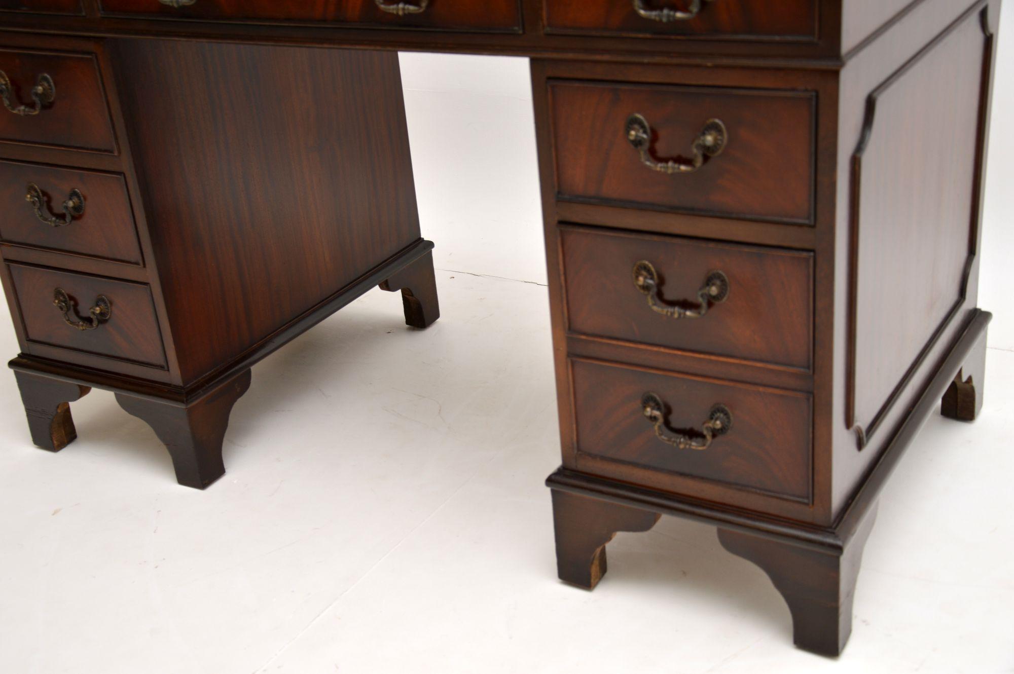 20th Century Antique Georgian Style Mahogany Leather Top Pedestal Desk