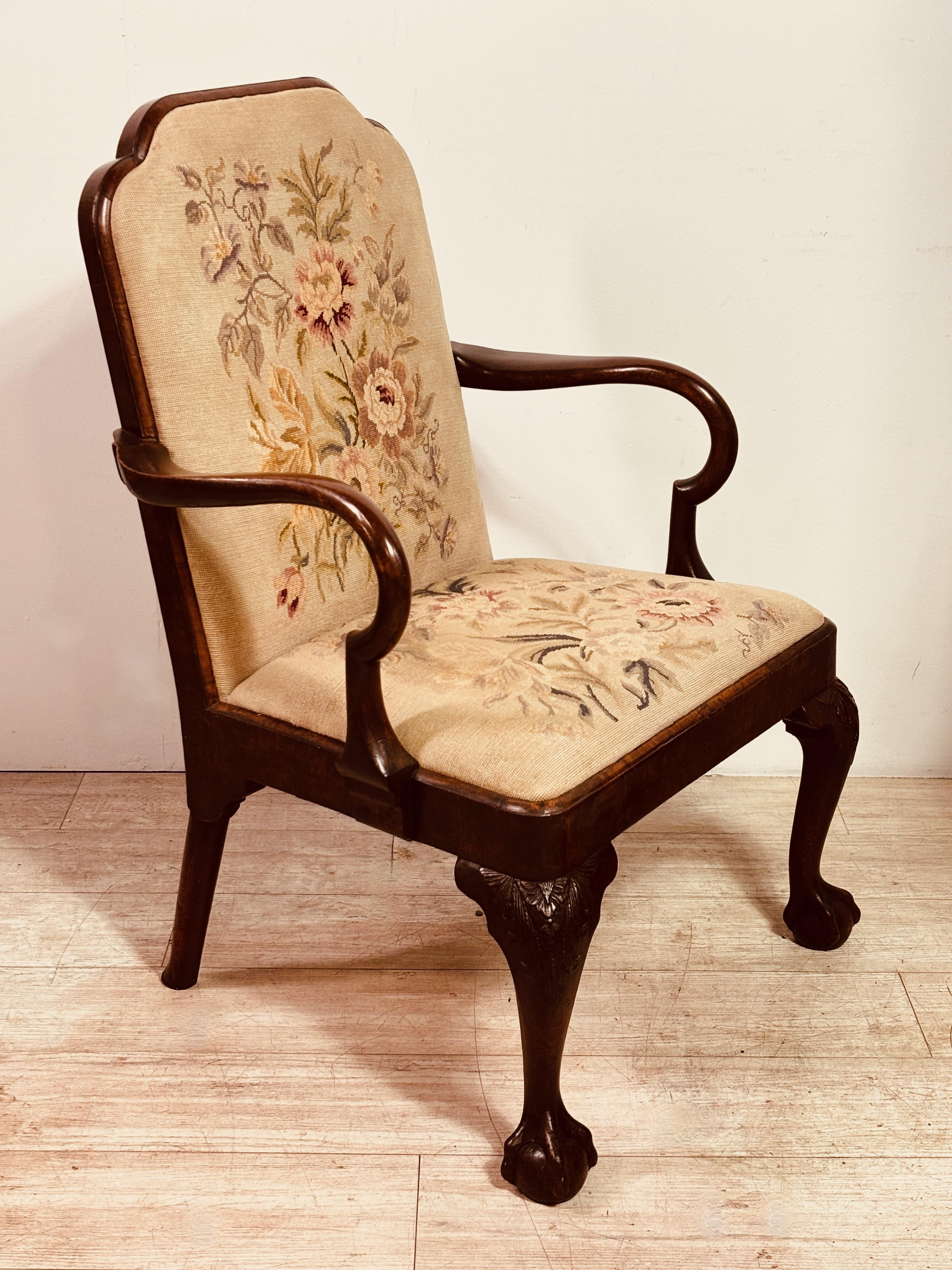 Antique Georgian Style Mahogany Library Armchair In Good Condition For Sale In San Francisco, CA