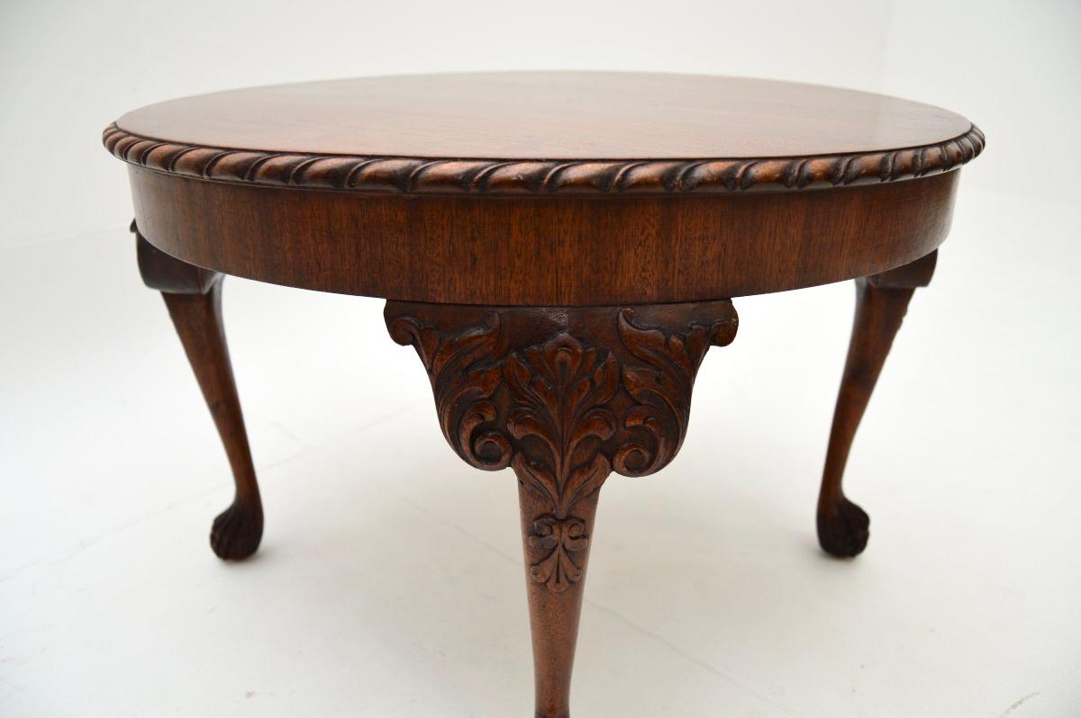Wood Antique Georgian Style Occasional Side Table / Coffee Table For Sale