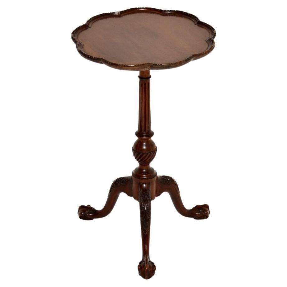 Table d'appoint ancienne de style géorgien en vente