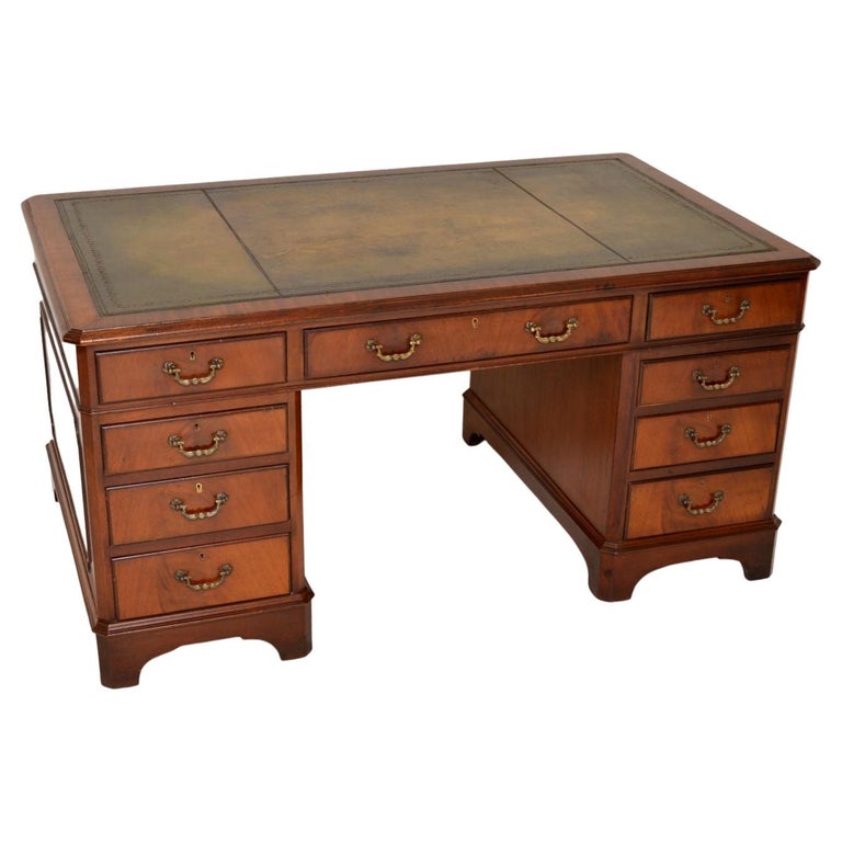 Antique Style Pedestal Desk For Sale at 1stDibs