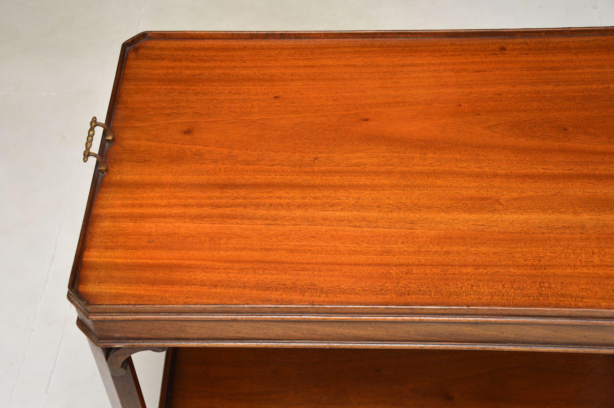 Mid-20th Century Antique Georgian Style Side Table For Sale