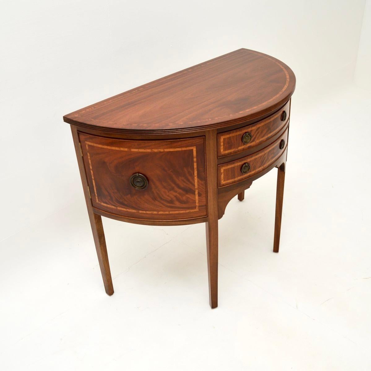 Antikes Sideboard im georgianischen Stil (Britisch) im Angebot