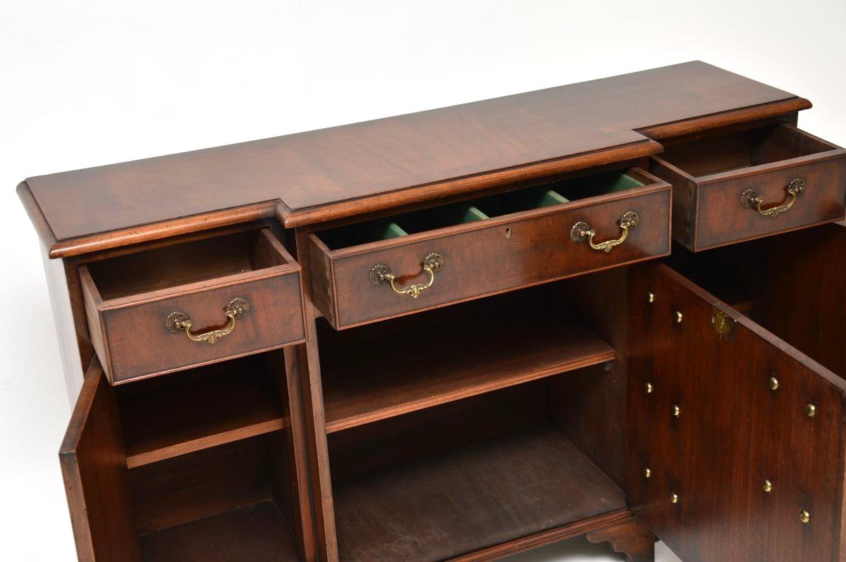 Antique Georgian Style Small Breakfront Sideboard For Sale 4