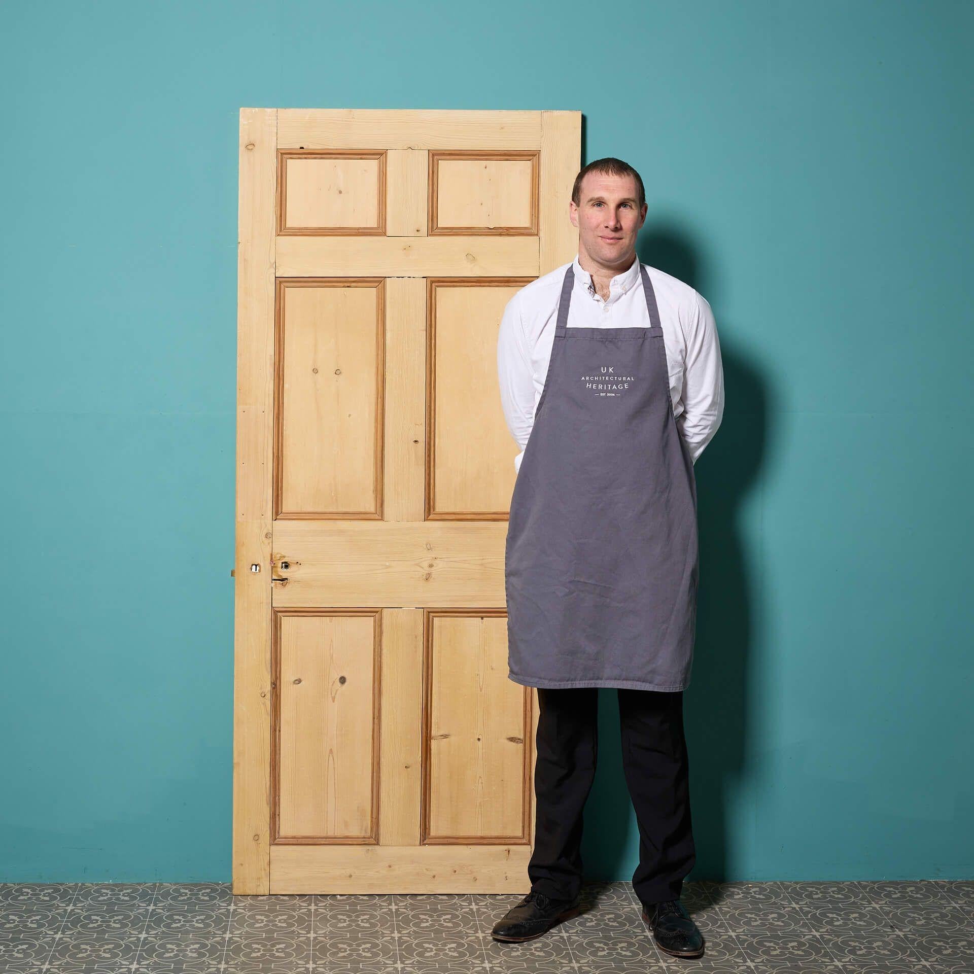 An antique Georgian style stripped pine internal door dating to circa 1780.

Reclaimed from a Georgian townhouse in Padstow, this antique door is made from solid pine and has a wonderful stripped finish, ready for application of paint, stain or