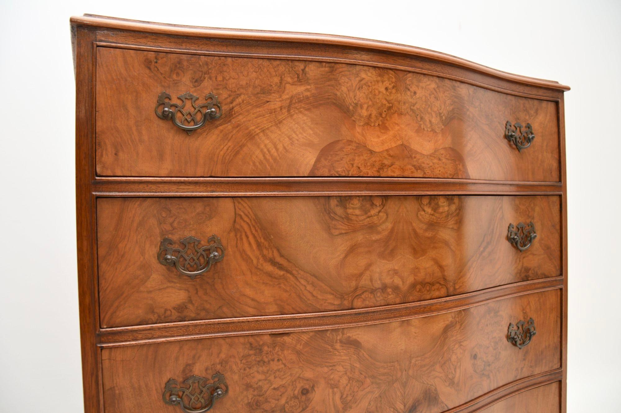 Antique Georgian Style Walnut Chest of Drawers 4