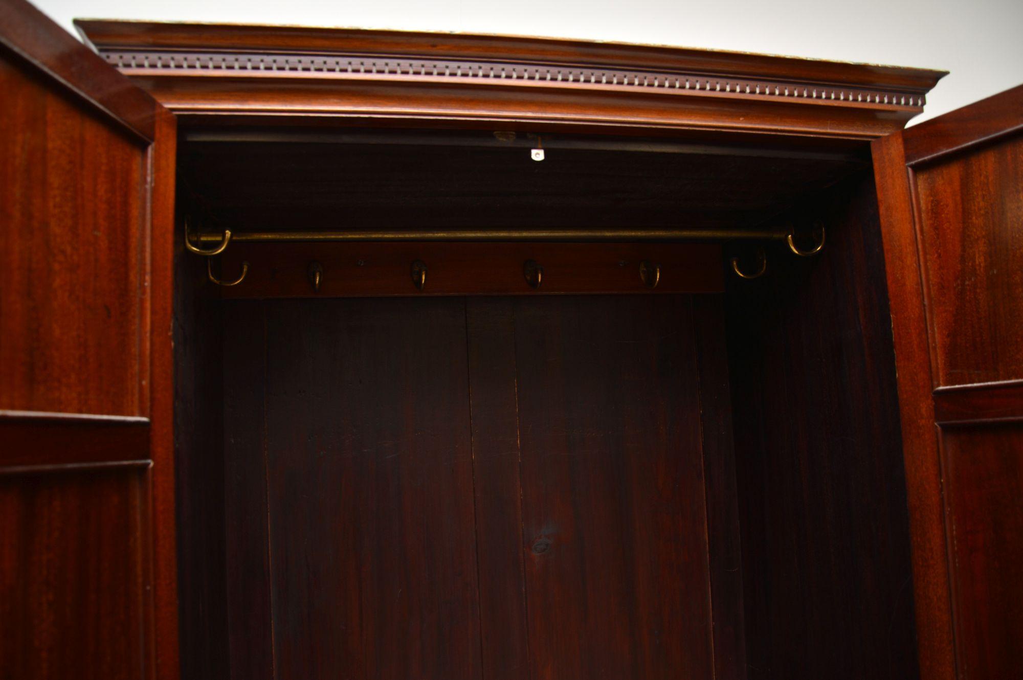 Wood Antique Georgian Style Wardrobe / Hall Cupboard