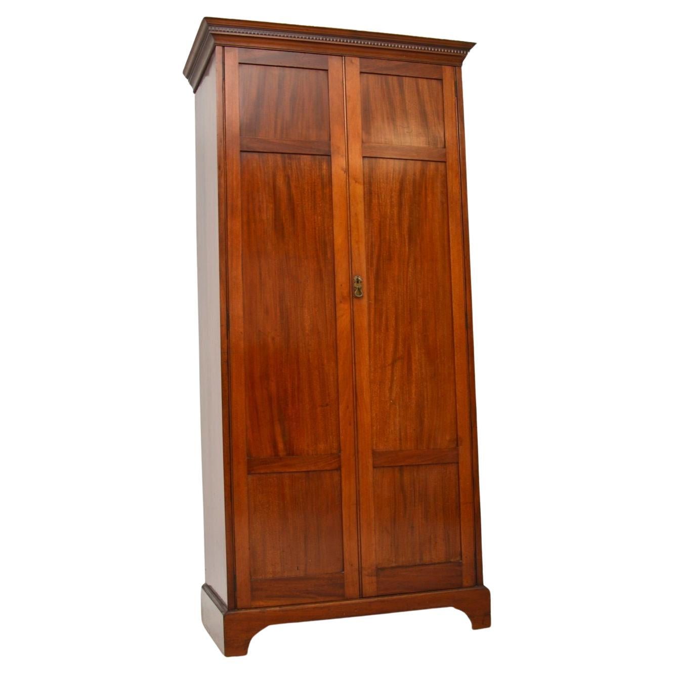 Antique Georgian Style Wardrobe / Hall Cupboard For Sale