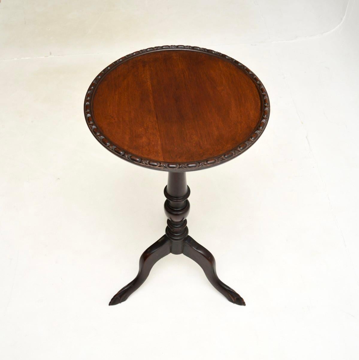 British Antique Georgian Style Wine Table For Sale