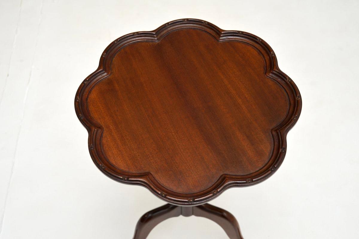 Britannique Table à vin de style géorgien ancien en vente