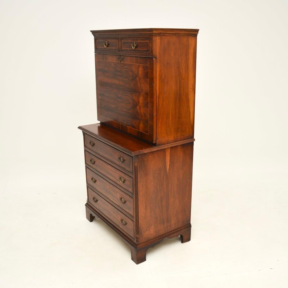 Cuir Bureau d'écriture ancien de style géorgien en vente