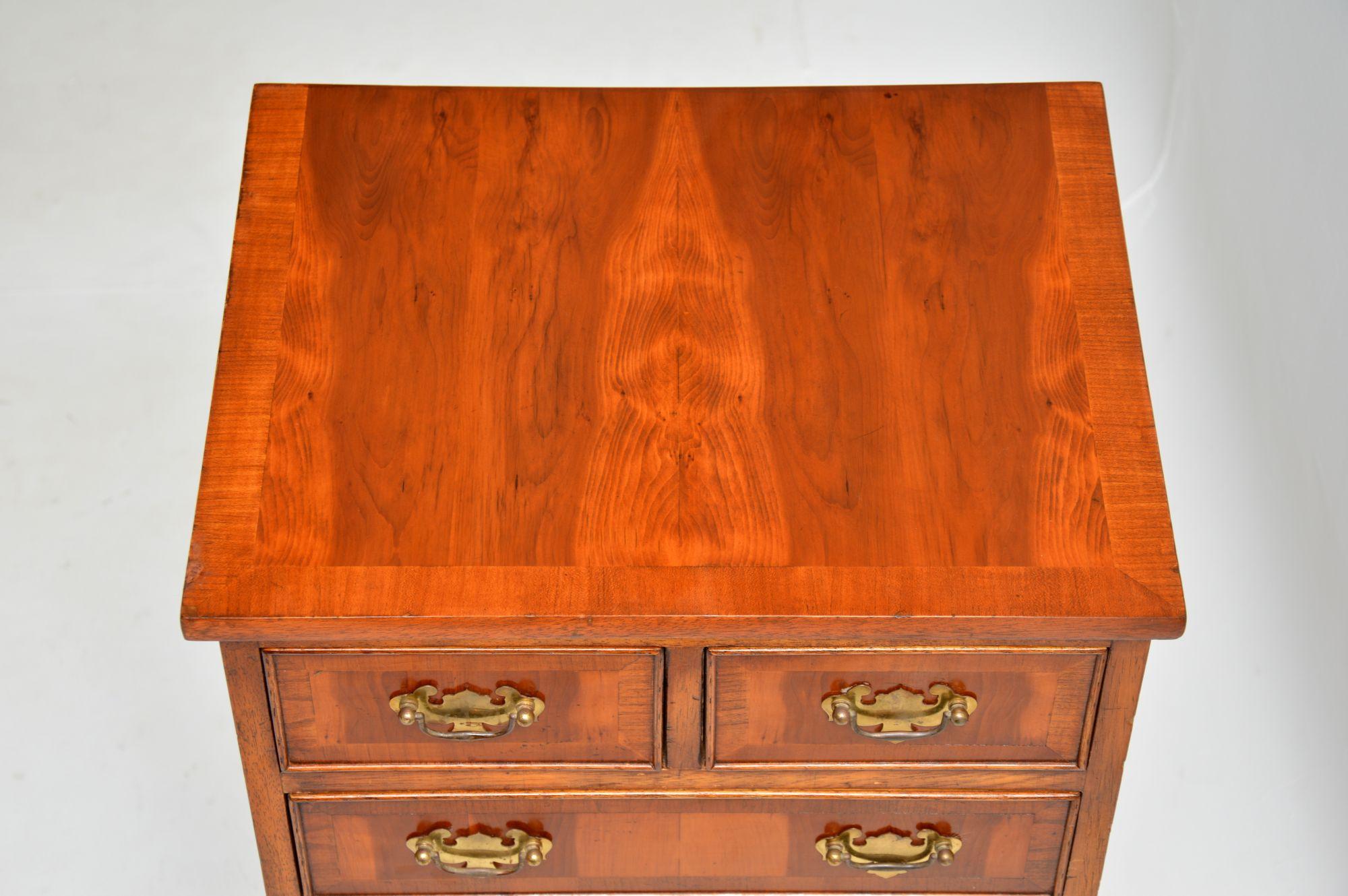 Antique Georgian Style Yew Wood Chest of Drawers 2