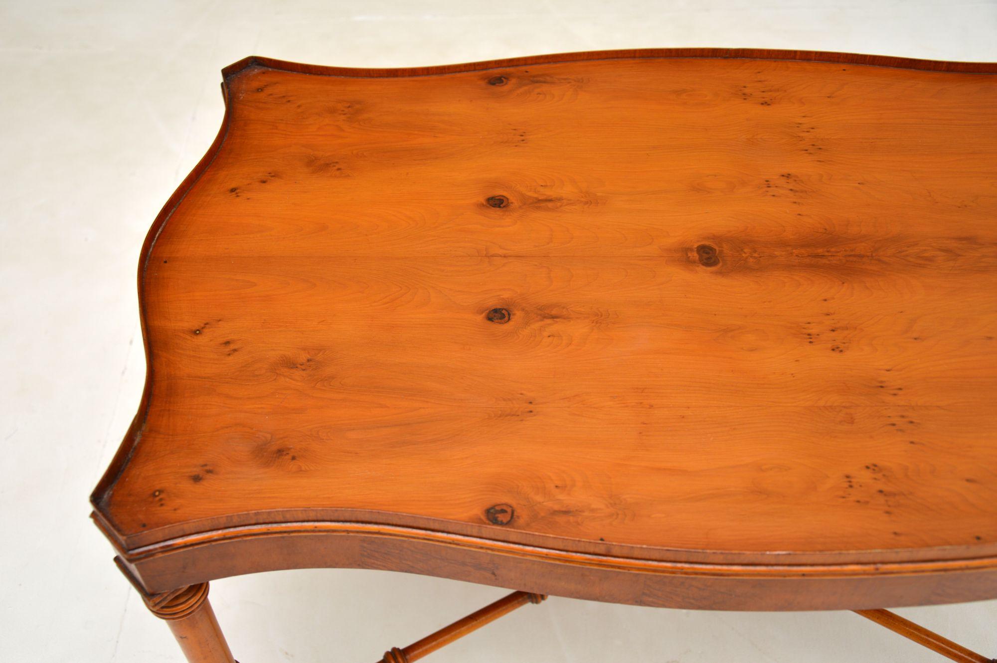 Antique Georgian Style Yew Wood Coffee Table 3