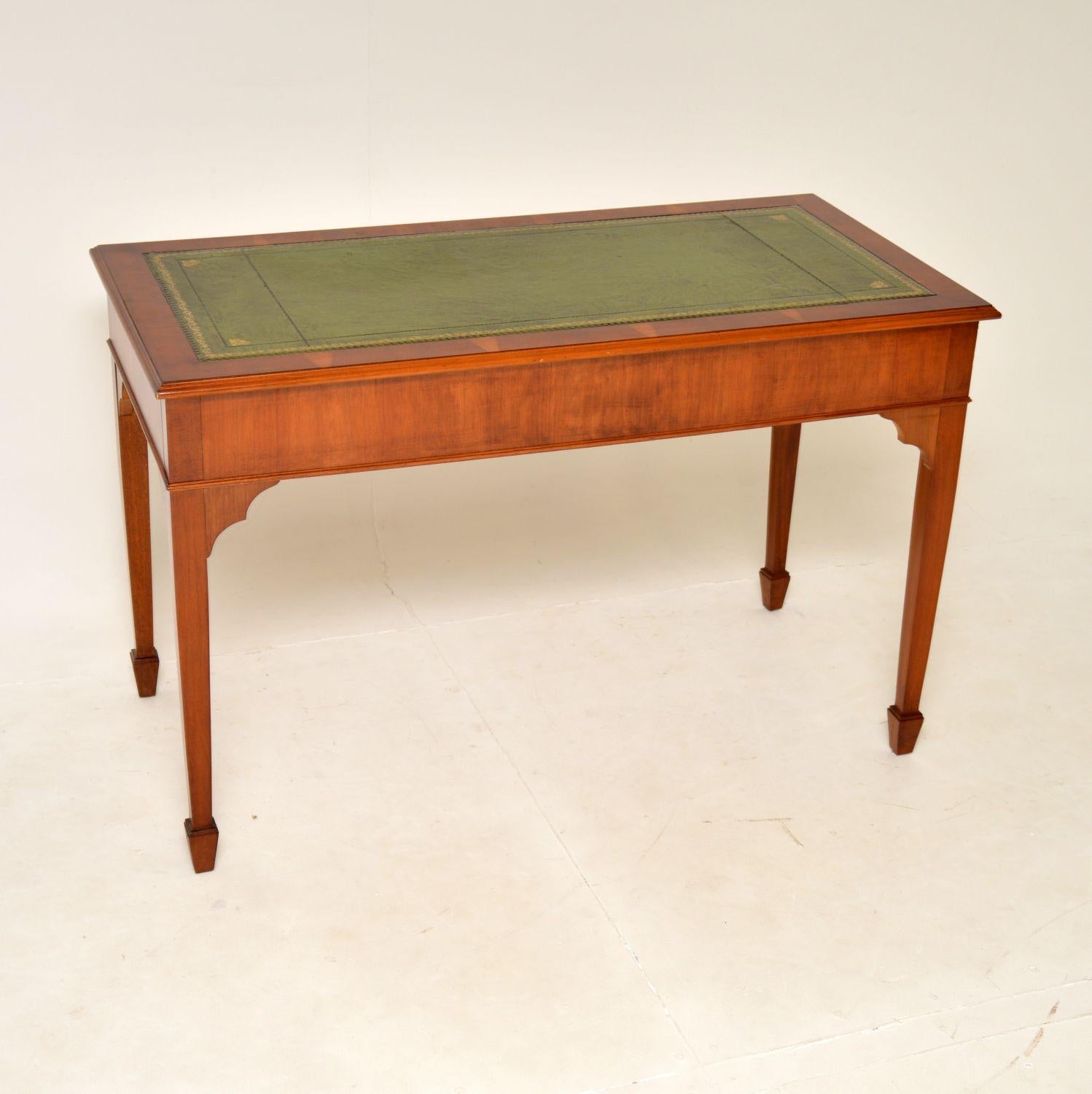 Mid-20th Century Antique Georgian Style Yew Wood Leather Top Desk / Writing Table