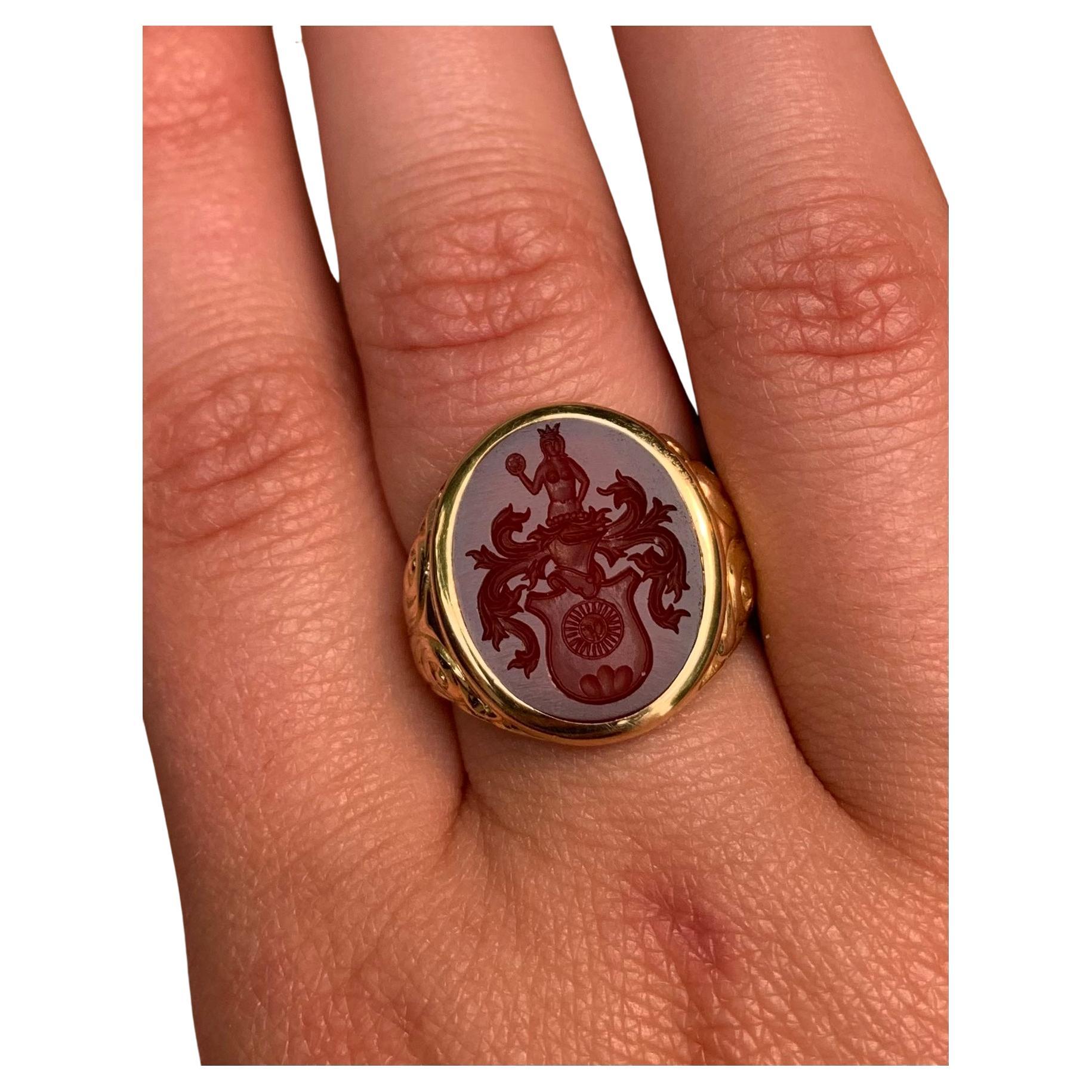 Antique Georgian Sun in Splendour Carnelian Intaglio 14K Gold Signet Ring For Sale