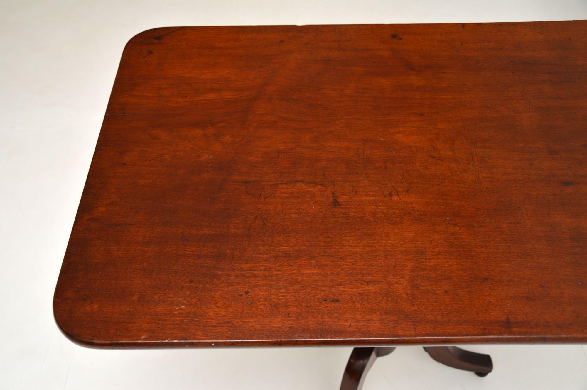 Wood Antique Georgian Tilt Top Table
