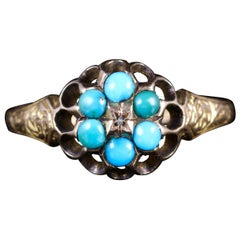 Antique Georgian Turquoise Diamond Cluster Ring 18 Carat Gold, circa 1800