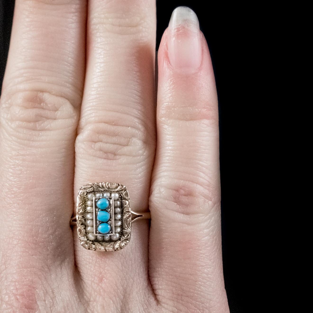 Antique Georgian Turquoise Pearl Ring 18 Carat Gold, circa 1830 For Sale 3