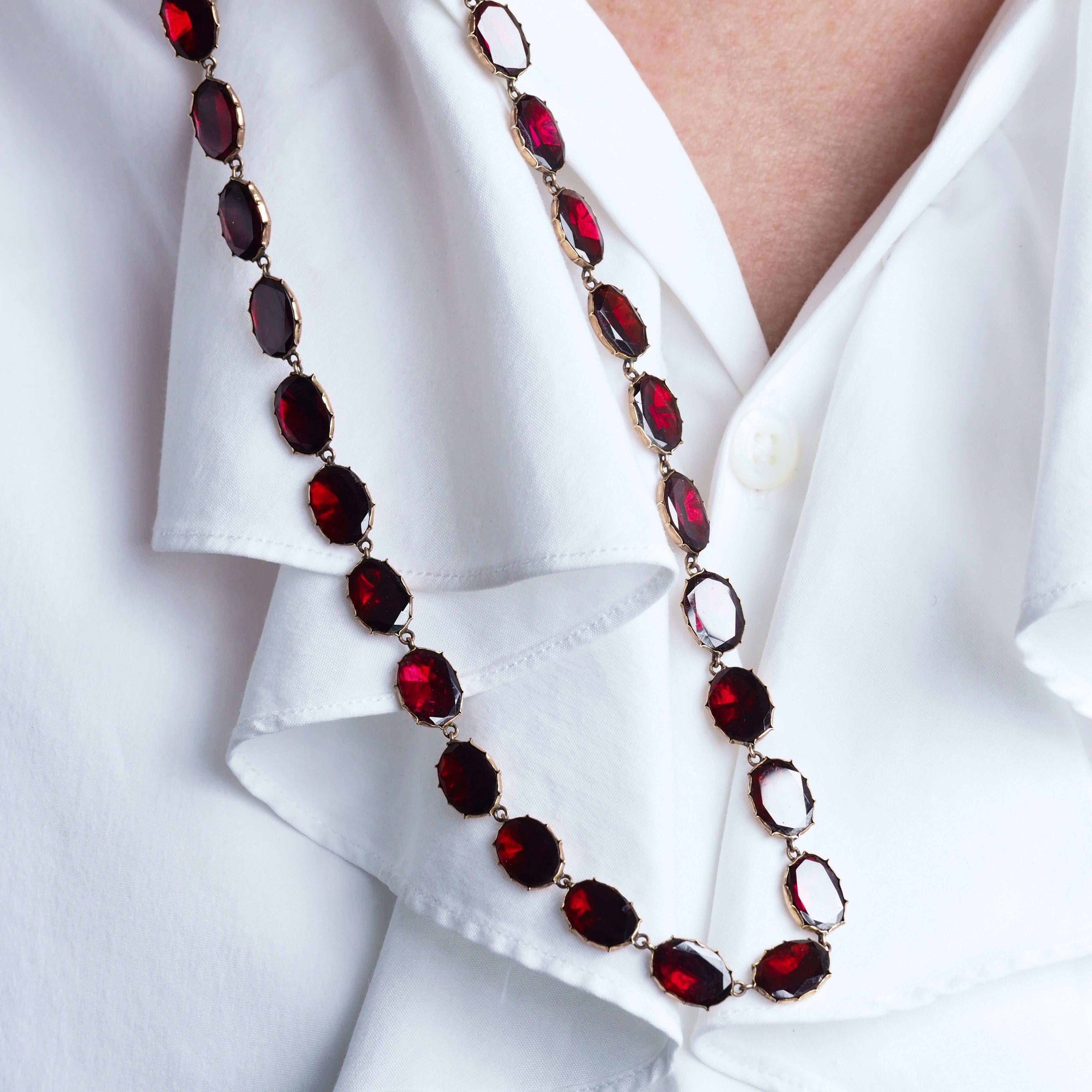 Antique Georgian/Victorian Garnet Riviere Necklace 9K Gold - Early 19th c. en vente 6