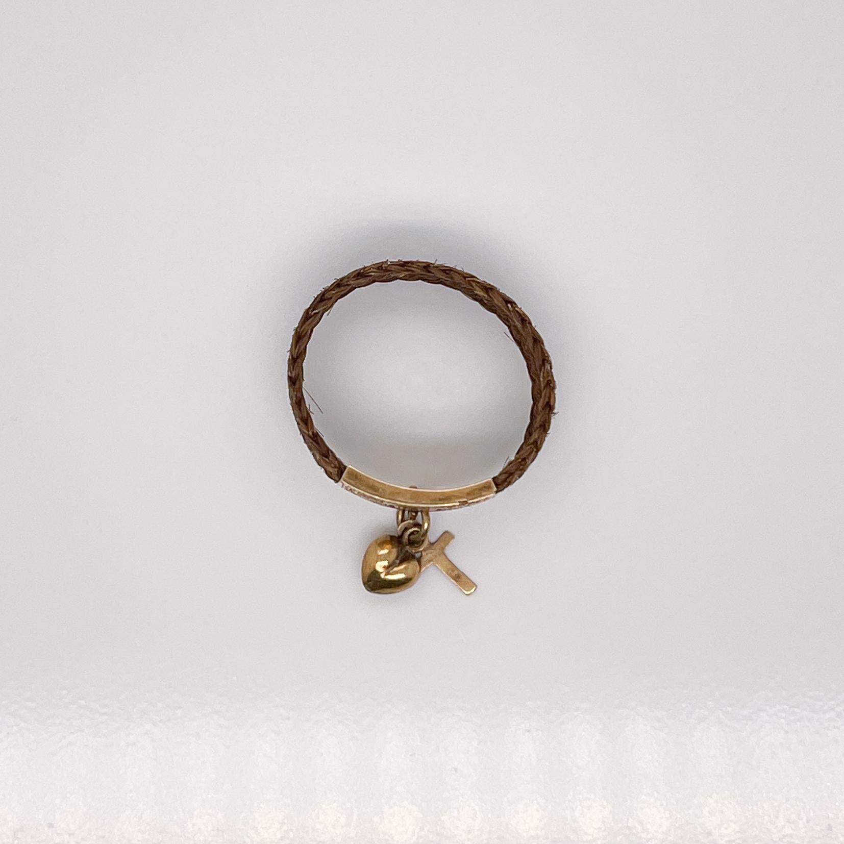 Antiker georgianischer / viktorianischer Trauerring mit goldgefülltem Band und Tropfen im Angebot 4